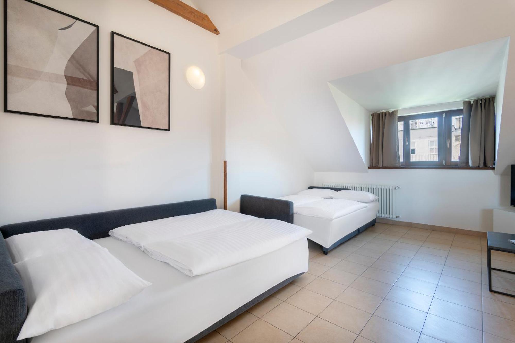 Bohemian Dreams Apartments And Suites By Dwellfort Прага Номер фото