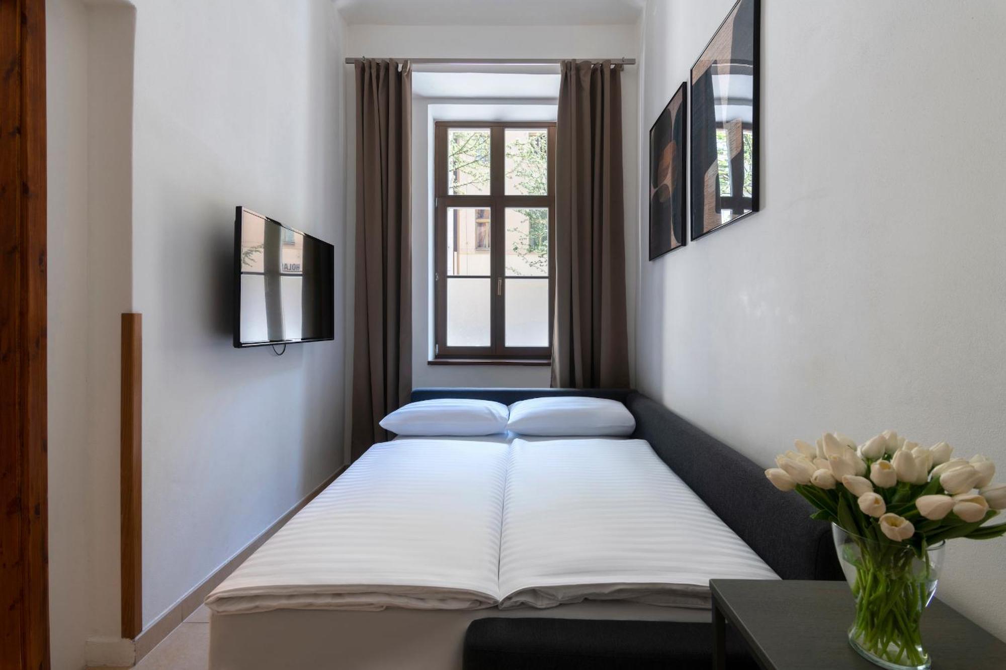 Bohemian Dreams Apartments And Suites By Dwellfort Прага Номер фото